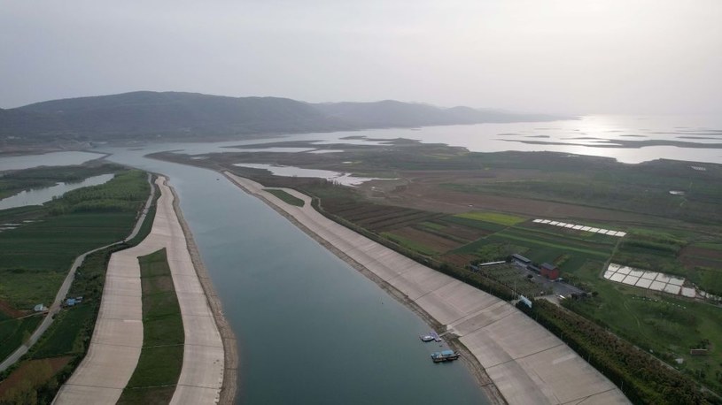 Część północnych Chin cierpi na niedobór wody, podczas gdy część południowa kraju ma jej nadmiar. Taki układ hydrologiczny stał się priorytetem do stworzenia ambitnego projektu /CFOTO/Future Publishing  /Getty Images