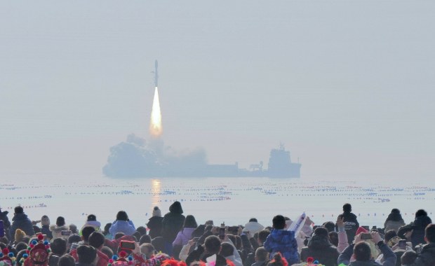 Części chińskiej rakiety nad Polską? Komunikat Polskiej Agencji Kosmicznej