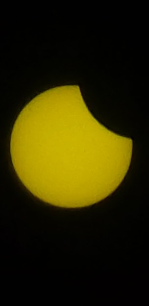 Częściowe zaćmienie Słońca /Robert Głogów /