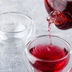 Czesi piją ją litrami, na gorąco i na zimno. Jest smaczniejsza i zdrowsza od zwykłej herbaty, nie zawiera teiny