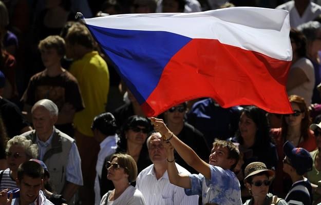 Czesi stracili setki milionów koron /AFP
