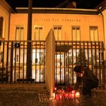 Czesi wstrząśnięci tragedią na uniwersytecie w Pradze. Rząd ogłosił żałobę narodową