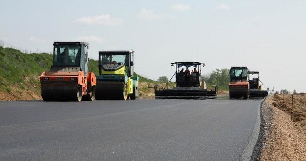Czeska firma Bögl a Krýsl wykona część prac na autostradzie A2 /fot. Łukasz Jóźwiak /Reporter
