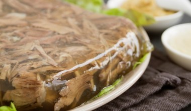 Czeska huspenina tężeje bez grama żelatyny. Oto sekret kolagenowego skarbu