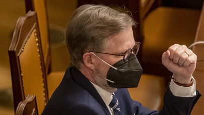 Czeski rząd zatwierdzony przez parlament. Debata trwała 22 godziny