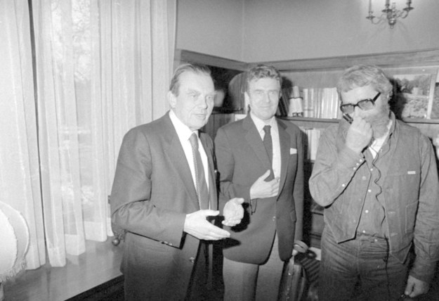 Czesław Miłosz na spotkaniu w Instytucie Polskim w Sztokholmie 13 grudnia 1980 roku /Jerzy Undro/CAF /PAP