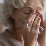 Częsta przyczyna wizyt u okulisty. "Pływają" przed oczami, mogą być objawem