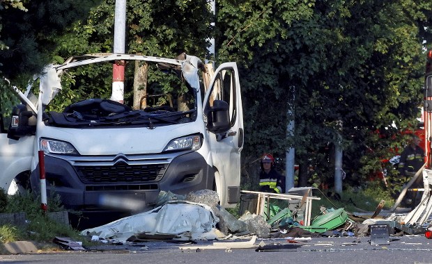 Częstochowa: Wybuch butli z gazem technicznym na parkingu przed sklepem, dwie osoby nie żyją
