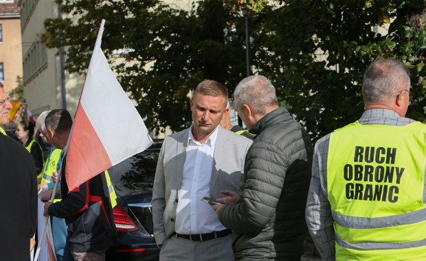 ​Członek Ruchu Obrony Granic z zarzutami. Za legitymowanie na moście