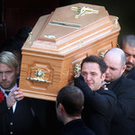 Członkowie Boyzone wspominają Stephena Gately'ego. Co działo się przed pogrzebem?
