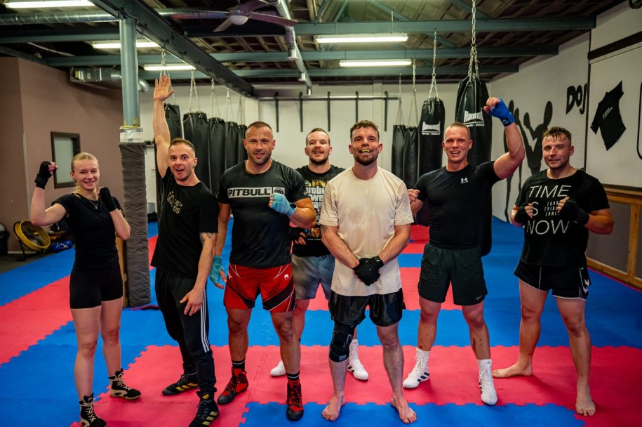 Członkowie Polskiej Szkoły Boksu Husaria /Artur Radni /