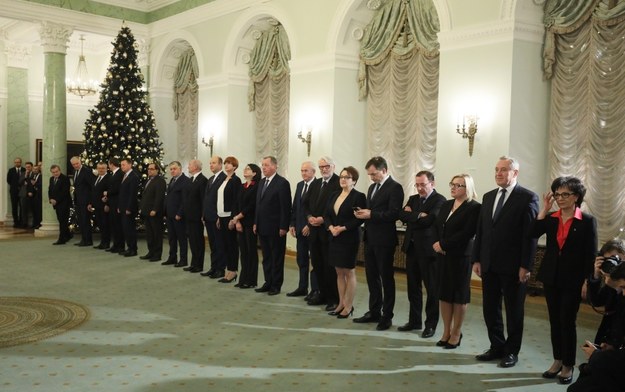 Członkowie rządu Beaty Szydło przed piątkową uroczystości w Pałacu Prezydenckim, w trakcie której przyjęta została dymisja gabimetu Szydło, a Mateusz Morawiecki został desygnowany na premiera /Paweł Supernak /PAP