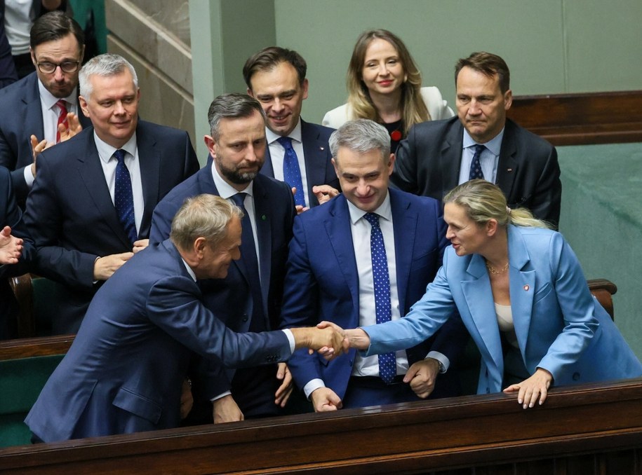 Członkowie rządu Donalda Tuska w ławach sejmowych /Adam Burakowski /East News
