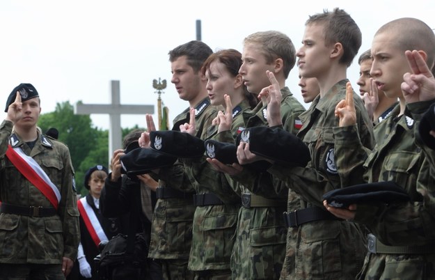 Członkowie Związku Strzeleckiego „Strzelec” i Polskiej Organizacji Wojskowej / 	Grzegorz Jakubowski   (PAP) /PAP