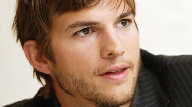 Człowiek renesansu? Ashton Kutcher jest wszechstronnie uzdolniony i interesuje się niemal wszystkim /materiały prasowe