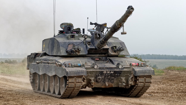 Czołg Challenger 2 /Shutterstock