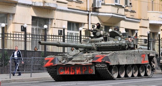 Czołg Grupy Wagnera w Rostowie nad Donem na zdjęciu z 24 czerwca /ARKADY BUDNITSKY /PAP/Newscom
