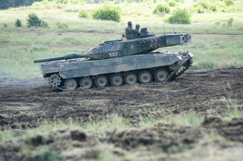 Czołg Leopard 2A5 na poligonie w Drawsku Pomorskim /Wojciech Strozyk/ /Reporter