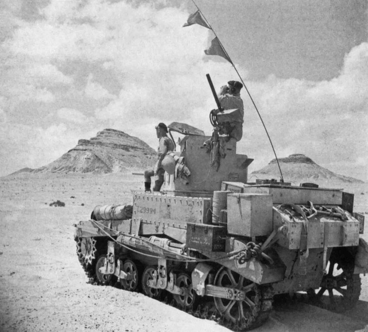 Czołg M3 “Stuart” z brytyjskiej 10. Dywizji Pancernej pod  Alam el Halfa /Getty Images/Flash Press Media