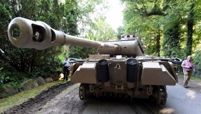 Czołg z II wojny światowej znaleziony w piwnicy niemieckiego kolekcjonera