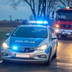 Czołowe zderzenie busa z osobówką. Nie żyją dwie osoby