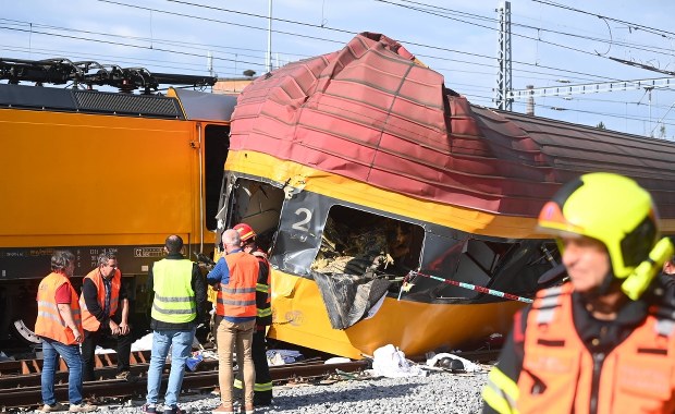 Czołowe zderzenie pociągów w Czechach. Są ofiary 