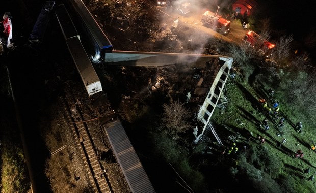 Czołowe zderzenie pociągów w Grecji. Zginęło co najmniej 36 osób