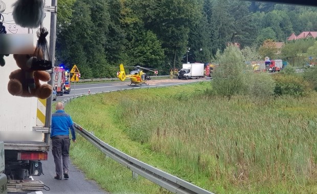 Czołowe zderzenie w Małopolsce. Nie żyje młoda kobieta