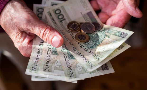 Czternasta emerytura. Ruszyły wypłaty świadczeń