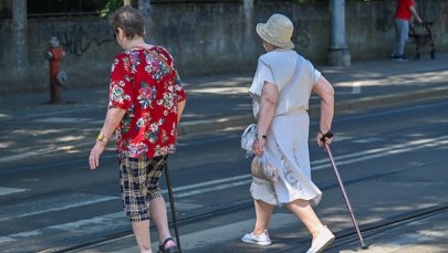 "Czternastki" trafiły do pierwszych emerytów. ZUS podał dane