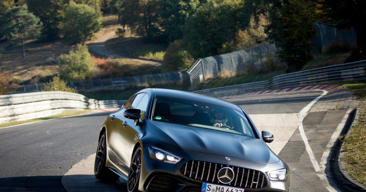 Czterodrzwiowy Mercedes-AMG GT 63 S 4MATIC+ na Nurburgringu /Informacja prasowa