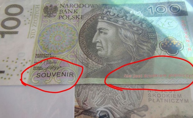 Cztery razy zapłacił "souvenirami". Dostał je w prezencie