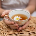 Cztery z sześciu herbatek zawierały pestycydy. Rumianek pod lupą