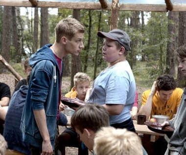 "Czuwaj" to najnowsza produkcja Roberta Glińskiego - twórcy znanego z takich filmów, jak "Cześć, Tereska", "Wszystko, co najważniejsze" czy "Kamienie na szaniec".