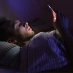 Czuwasz po północy? Sprawdź, co dzieje się z twoim mózgiem w nocy