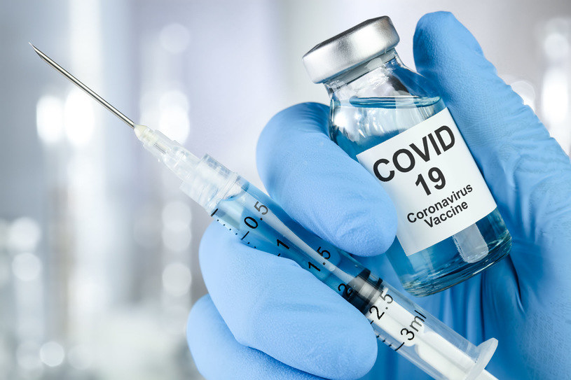 Czwarta dawka szczepionki przeciwko COVID-19 przed nami /123RF/PICSEL