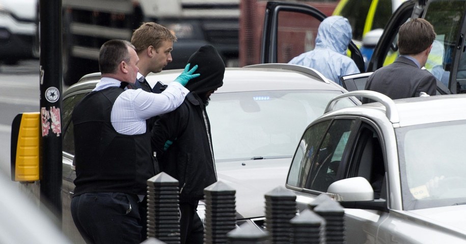 Czwartkowa akcja policji w Whitehall /WILL OLIVER  /PAP/EPA