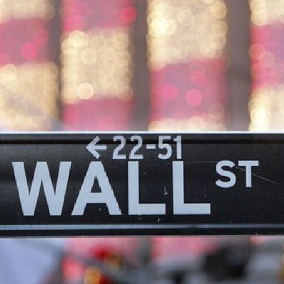 Czwartkowa sesja na Wall Street przyniosła ponad 1-proc. spadki głównych indeksów /AFP