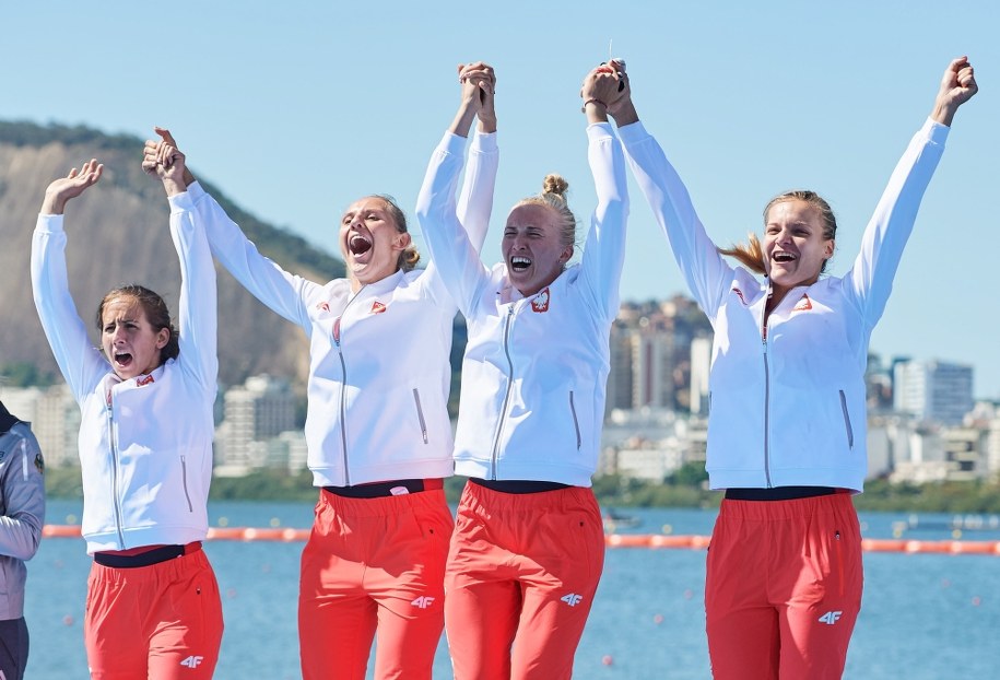 Czwórka podwójna /Adam Warżawa /PAP