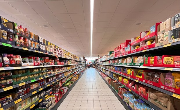 ​Czy 1 listopada sklepy będą otwarte? Gdzie na zakupy we Wszystkich Świętych?