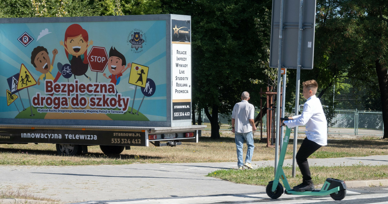 Czy 13-latek może jeździć elektryczną hulajnogą? /Fot. Tadeusz Koniarz/REPORTER /East News