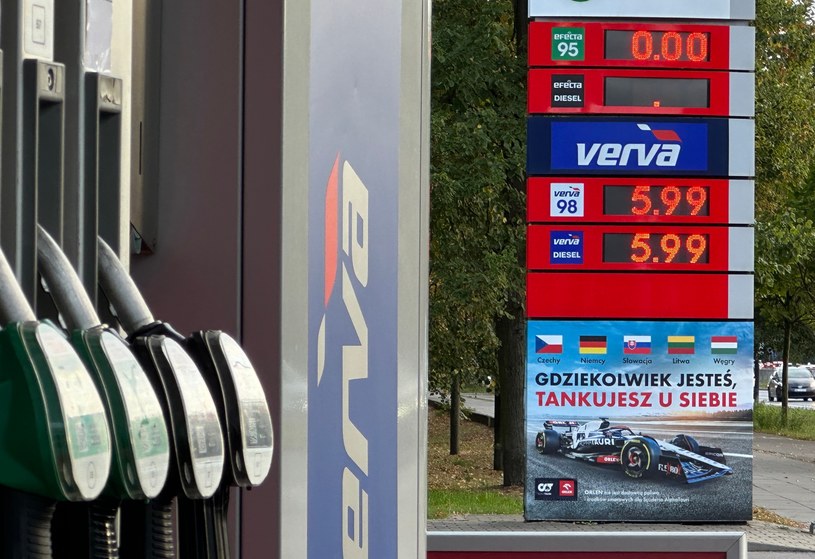 Czy 5,99 za paliwo to faktycznie tanio? Wszystko jest kwestią perspektywy... /Jan Guss-Gasiński /INTERIA.PL