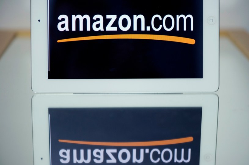 Czy Amazon pracuje nad smartfonem z holograficznym wyświetlaczem? /AFP