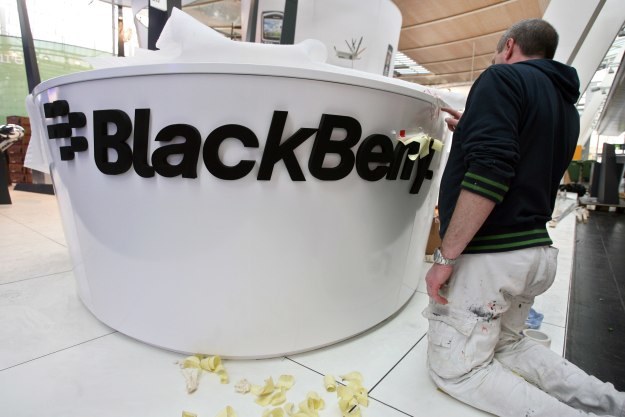 Czy BlackBerry stanie się kolejnym celem Microsoftu? /AFP
