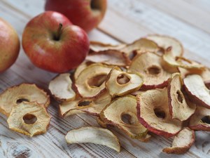¿Son saludables los chips de frutas?  Vamos a revisar