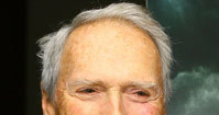 Czy Clint Eastwood mierzy w kolejnego Oascara? /AFP