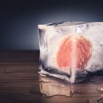 nieśmiertelność Czy da się pokonać śmierć? Milionerzy zamrażają ciała i testują biohacking