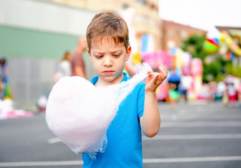 Czy dzieci mogą żyć bez słodyczy? /123RF/PICSEL