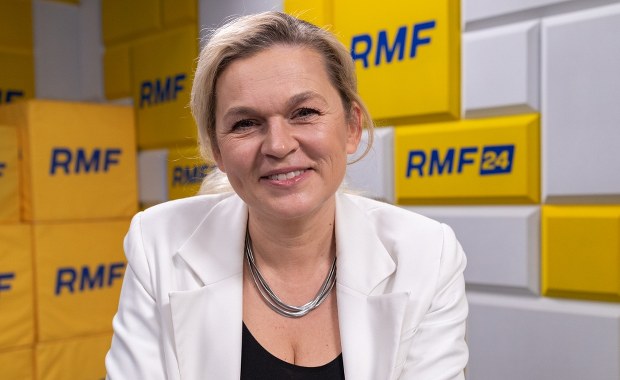 Czy edukacja zdrowotna jest memem? Zapytamy Barbarę Nowacką