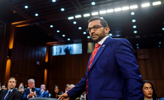 Czy Epstein sprzedawał kobiety? Burza w Senacie USA